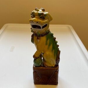 Antique Asian Yellow and Green Porcelain Male Foo Dog/Lion 7 3/4" Tall